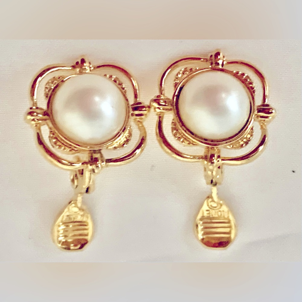 Vintage Monet clip on pearl and gold tone earrings